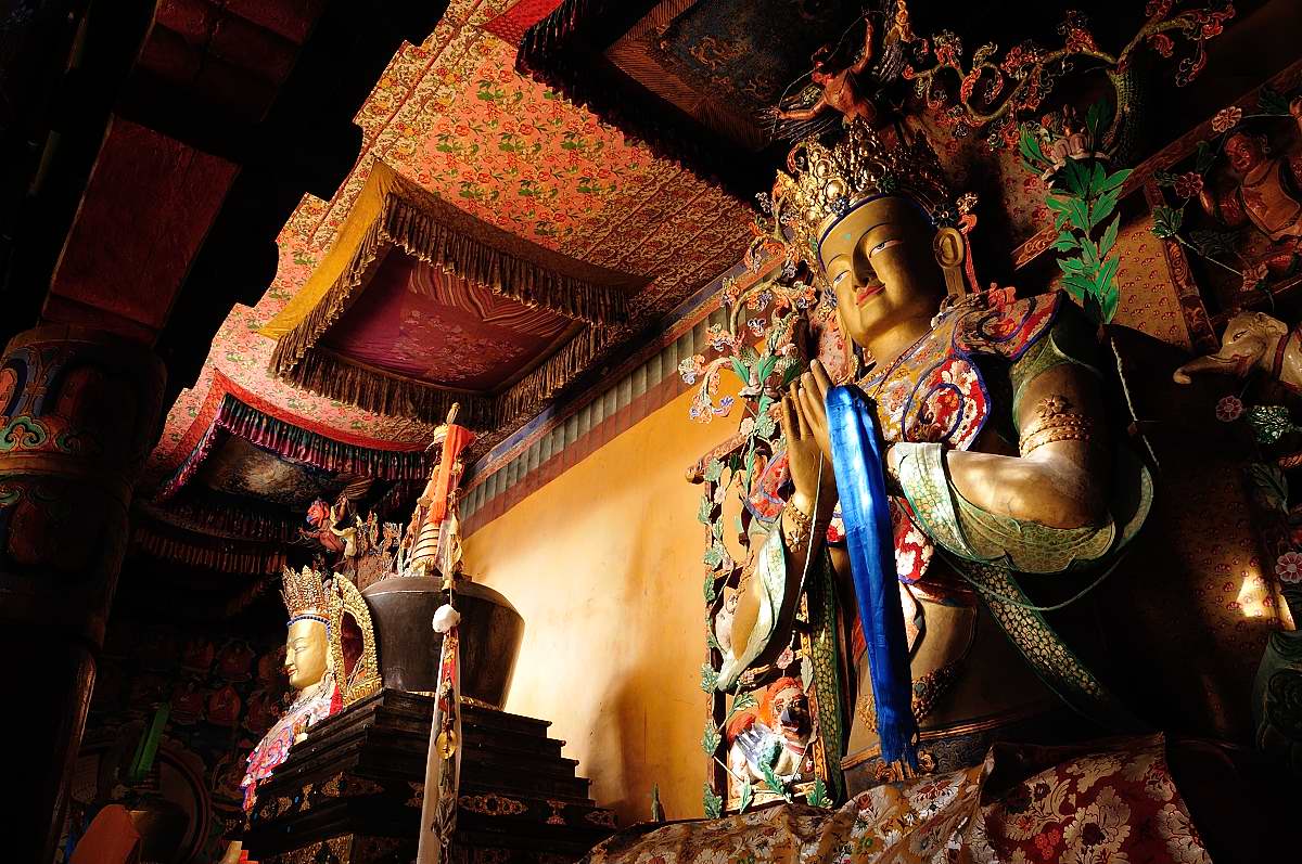 Maitreya im Kloster Rizong